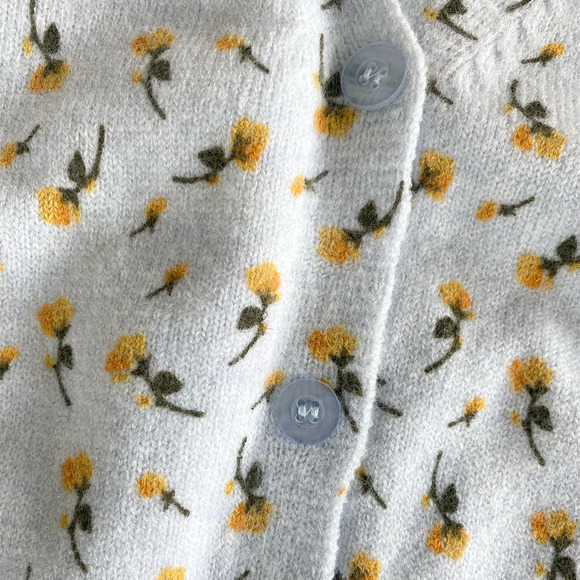 NWT Pretty Garbage Floral Cardigan - Picture 4 of 5